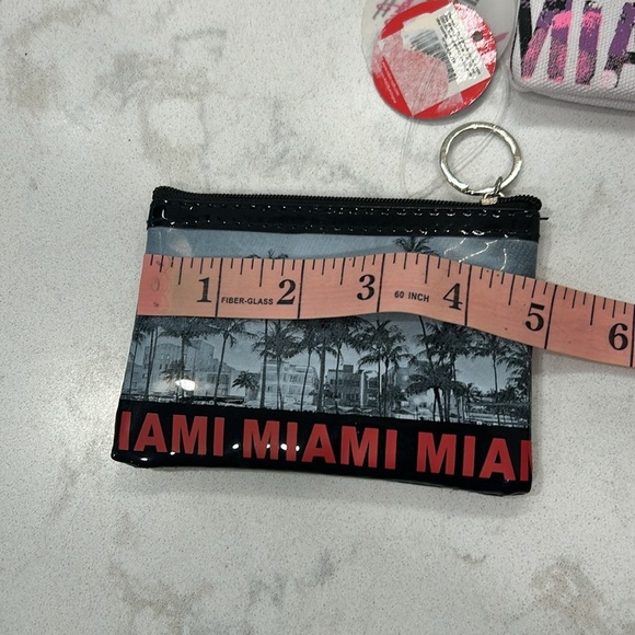 Robin Ruth White and Pink Miami Crossbody Bag & Coin Purse NWT - Picture 8 of 12